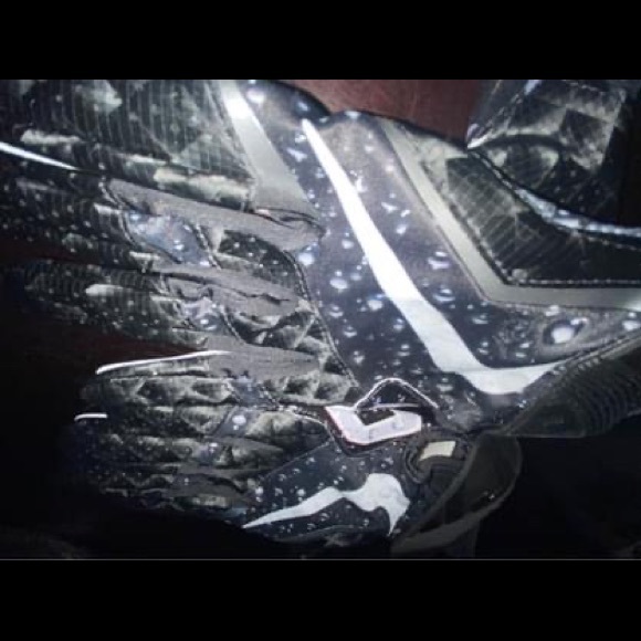 Used twice, perfect condition 
Paid 140CND - Picture 5 of 7